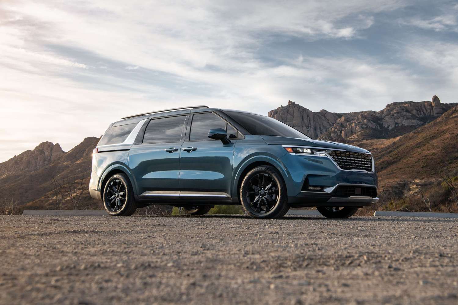 More Than Just a Pretty Face: A Comprehensive Guide to Choosing a Family-Friendly SUV